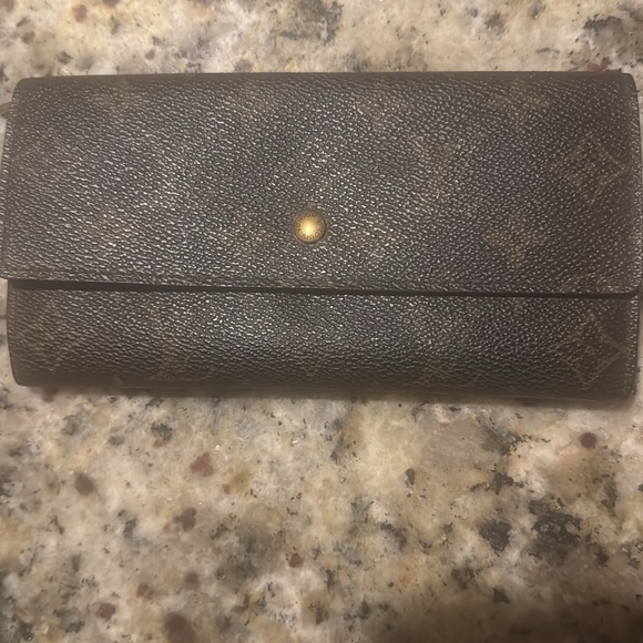 Louis Vuitton Coated Canvas Wallet - Picture 3 of 8